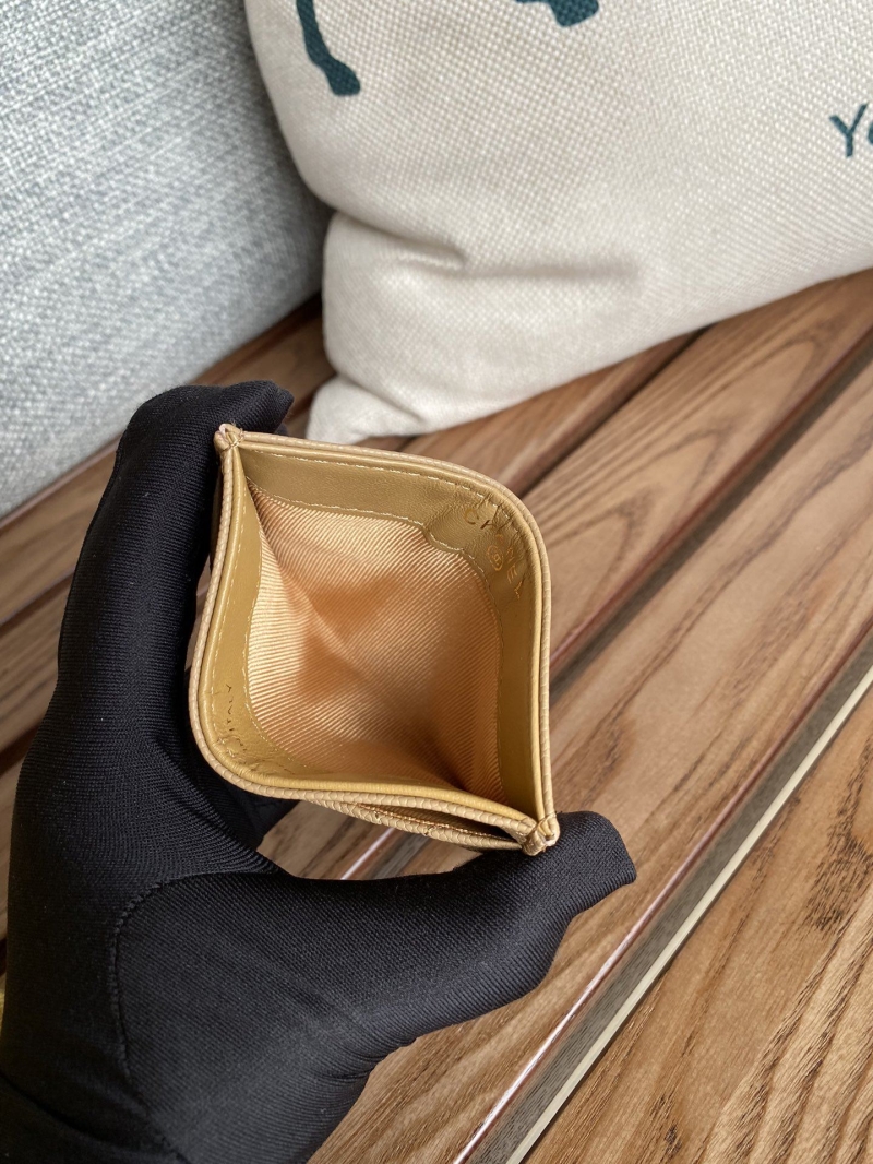 Ch**el wallet purse